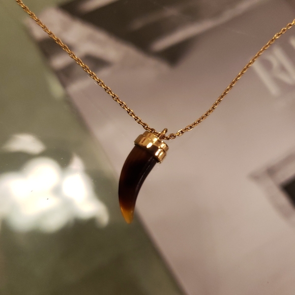michael kors gold horn necklace
